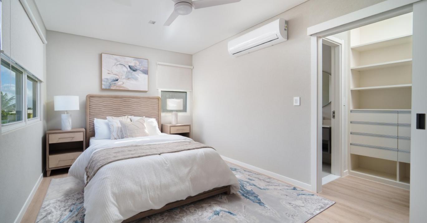 Evergreen en suite bedroom