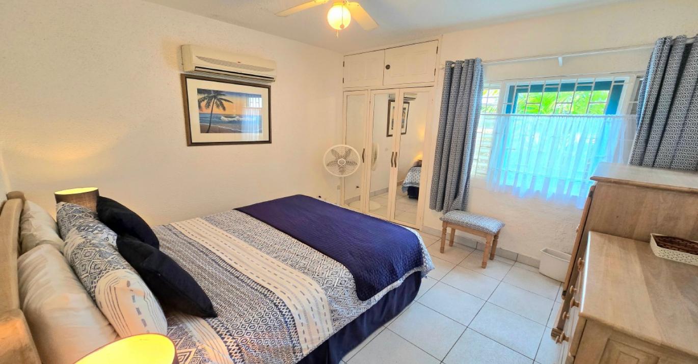 GG 210 bedroom