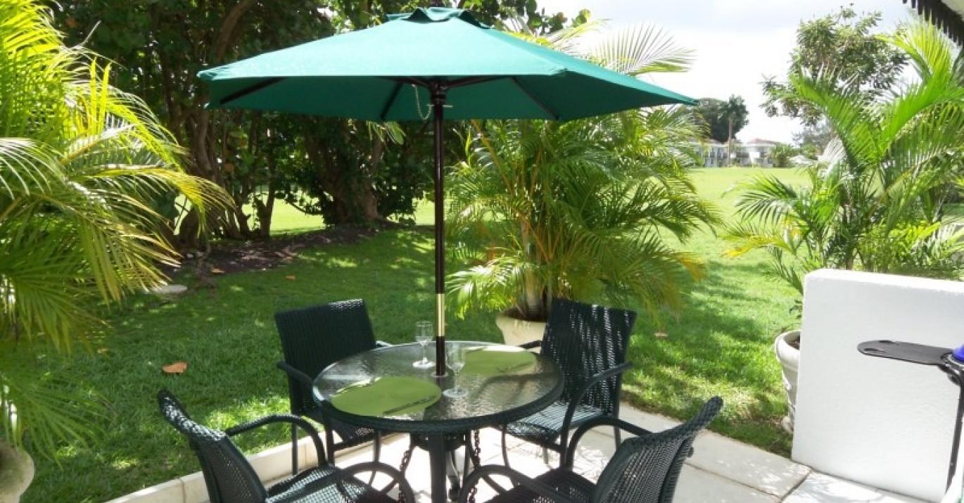 GG 210 patio