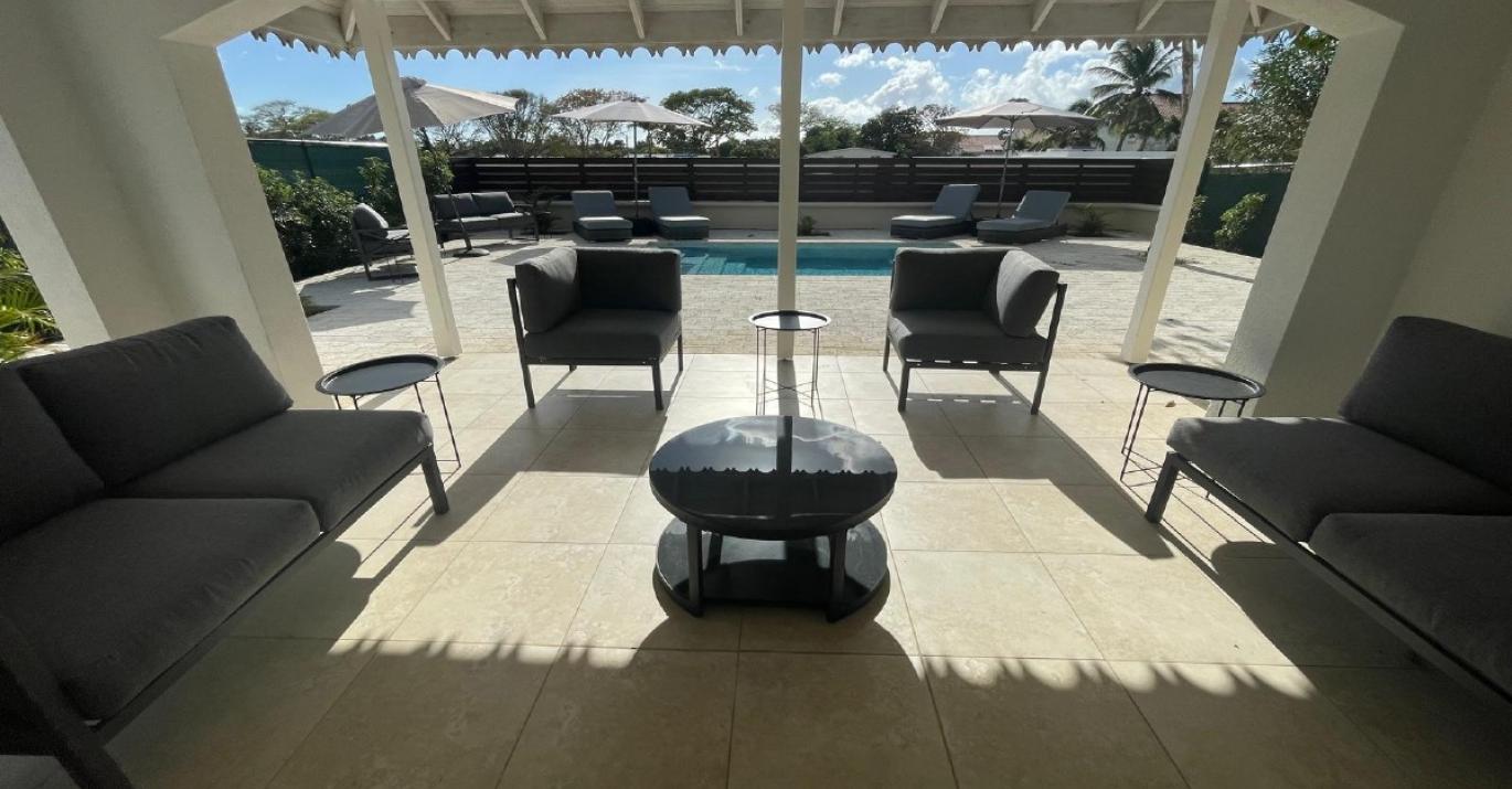 heron court 12 poolside terrace
