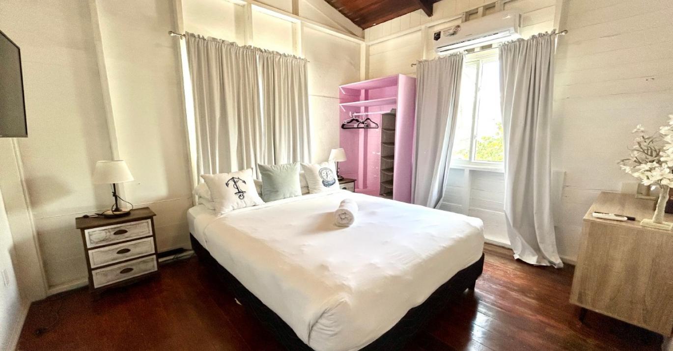 lighthouse landing 32