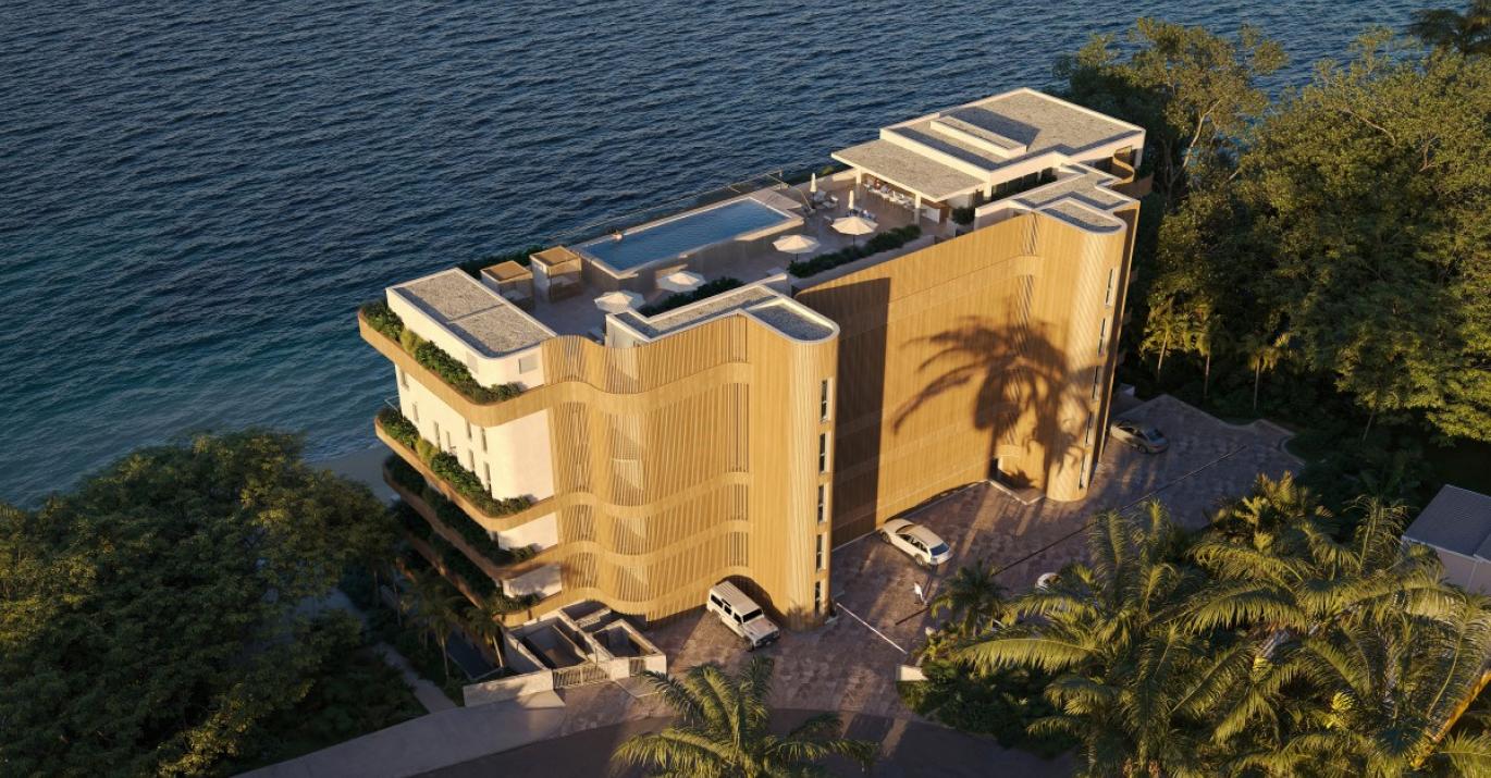 Luna Mare aerial evening