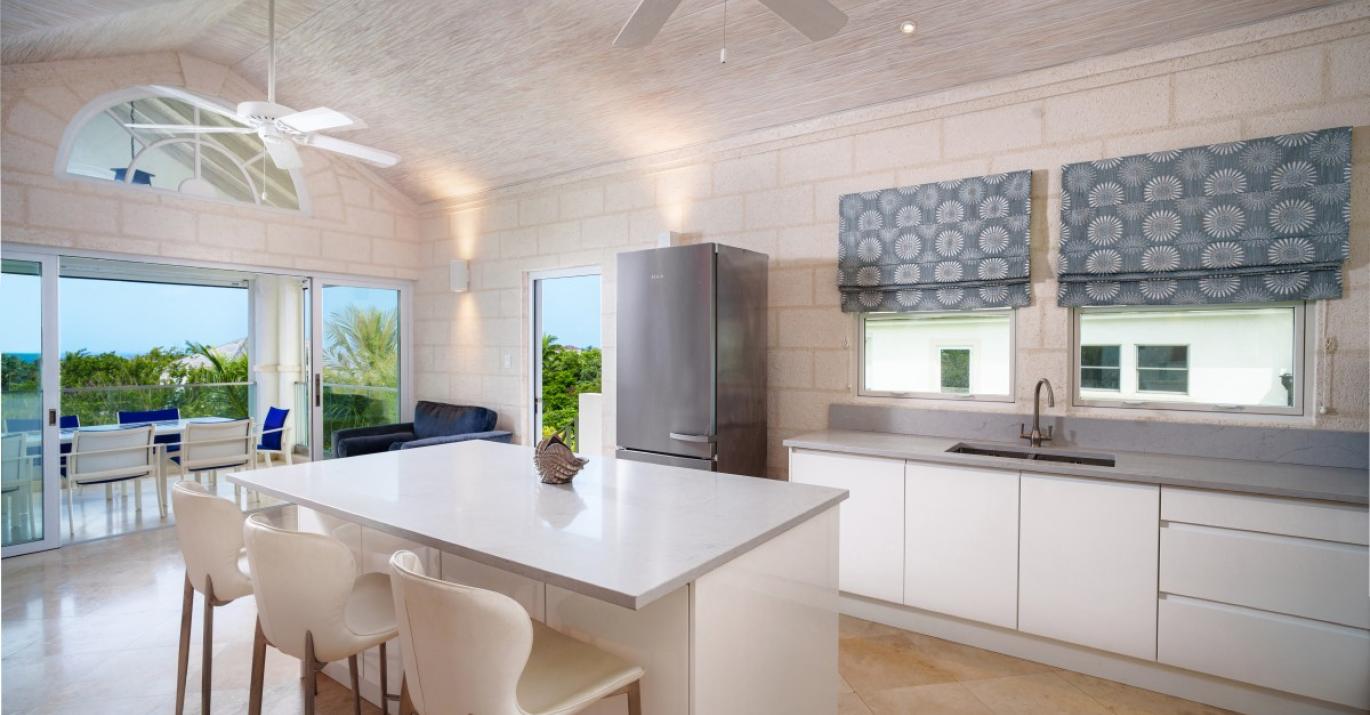 mahogany heights 3 breakfast bar