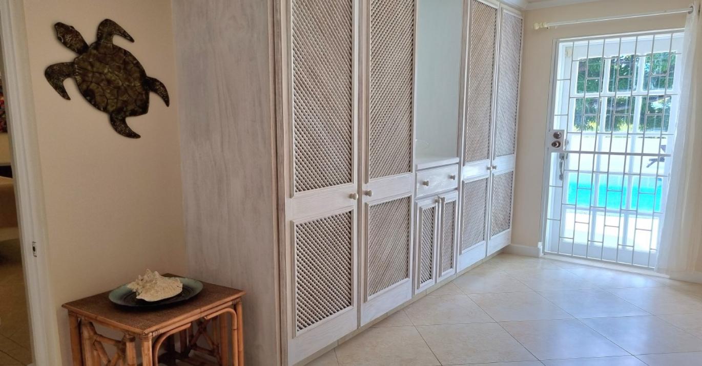 orchard heights closet