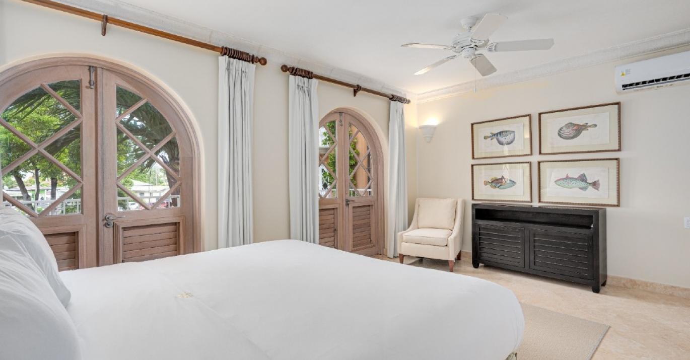 peters bay 203 master suite