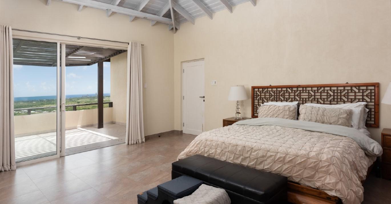 Ravello bedroom to patio