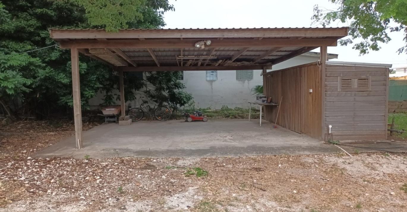 Rylands carport toolshed