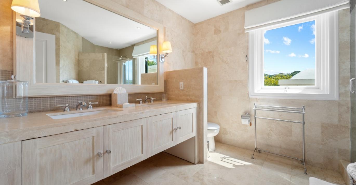 Sandy Cove PH bathroom 