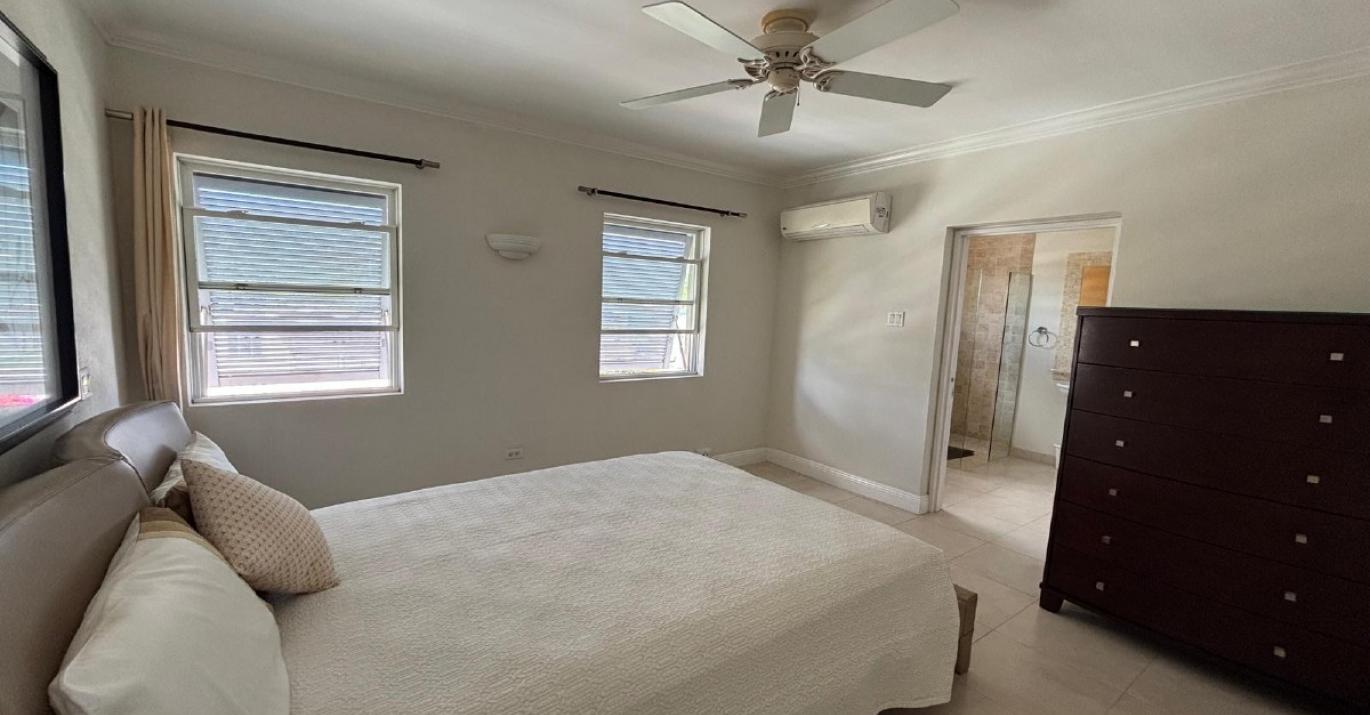 Sandy Hook 32 bedroom ensuite