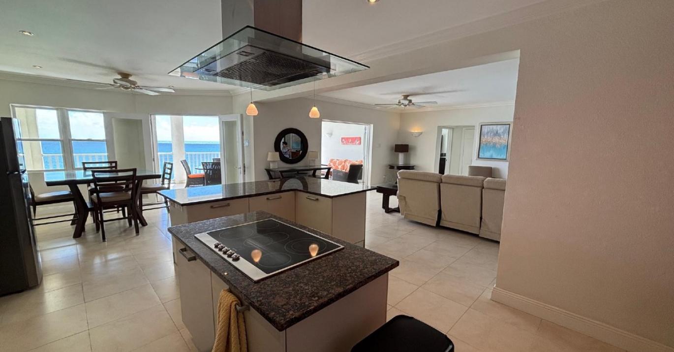 Sandy Hook 32 kitchen dining