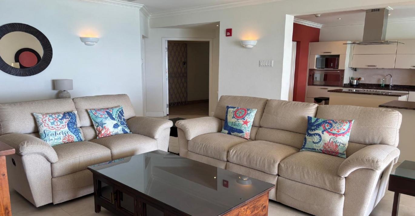 Sandy Hook 32 living