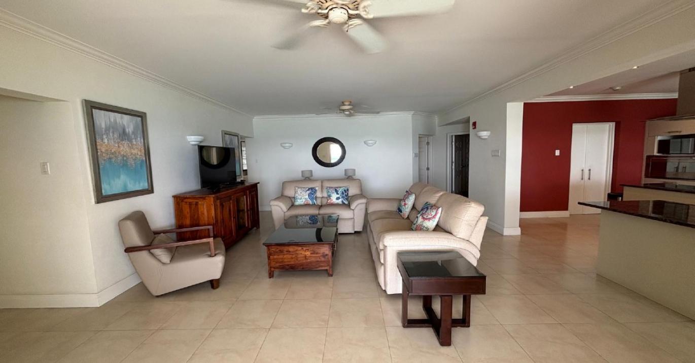 Sandy Hook 32 open plan