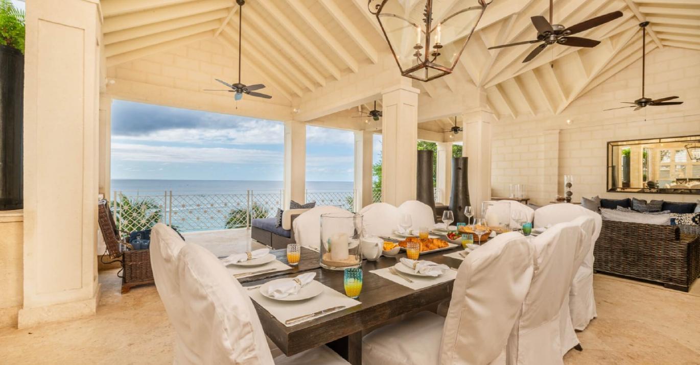 Smugglers 7 ocean view dining