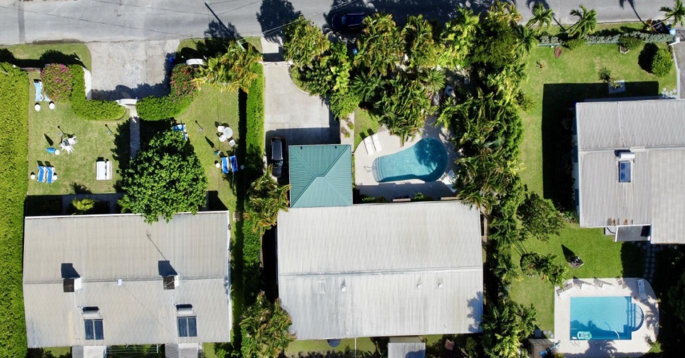 Sunset Crest 122 Poui Ave