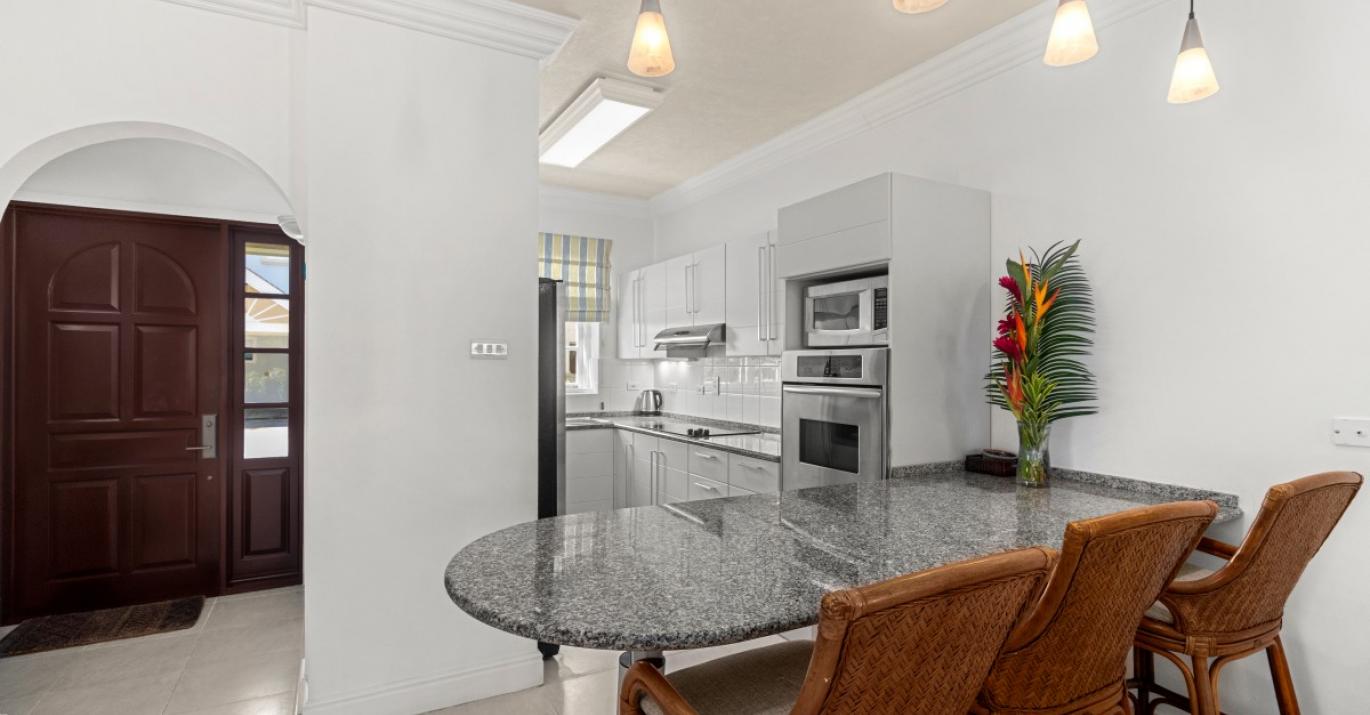 the falls townhouse 15 kitchen