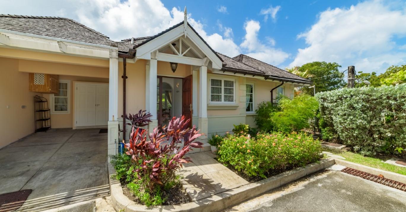 the falls villa 1 exterior