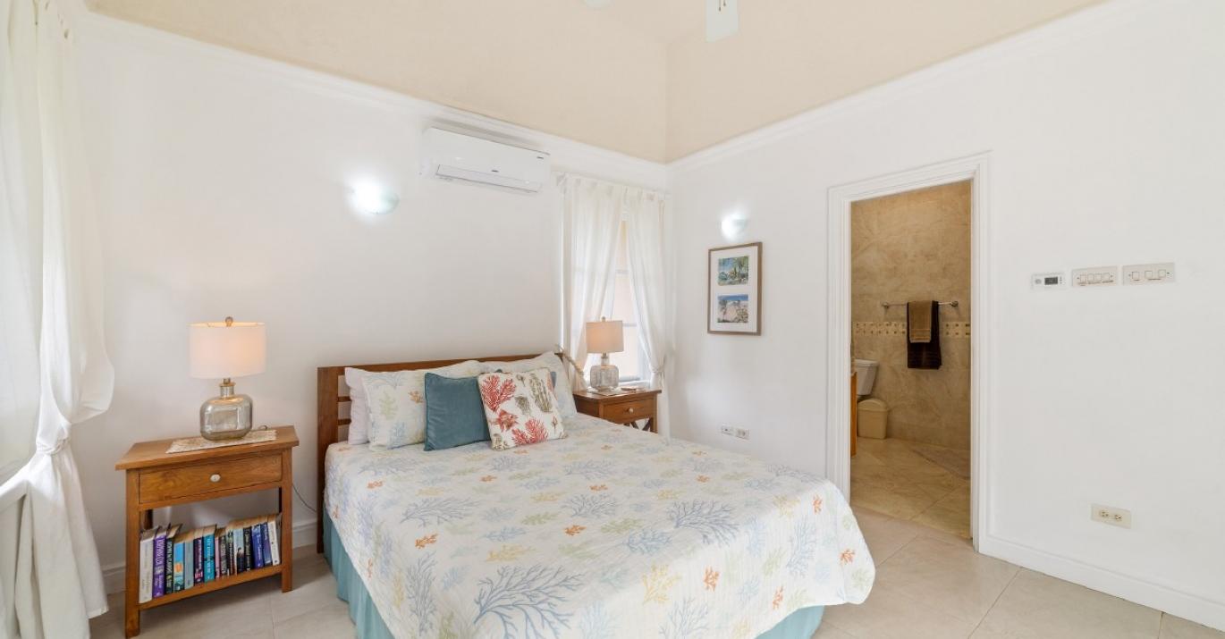 the falls villa 1 en suite two