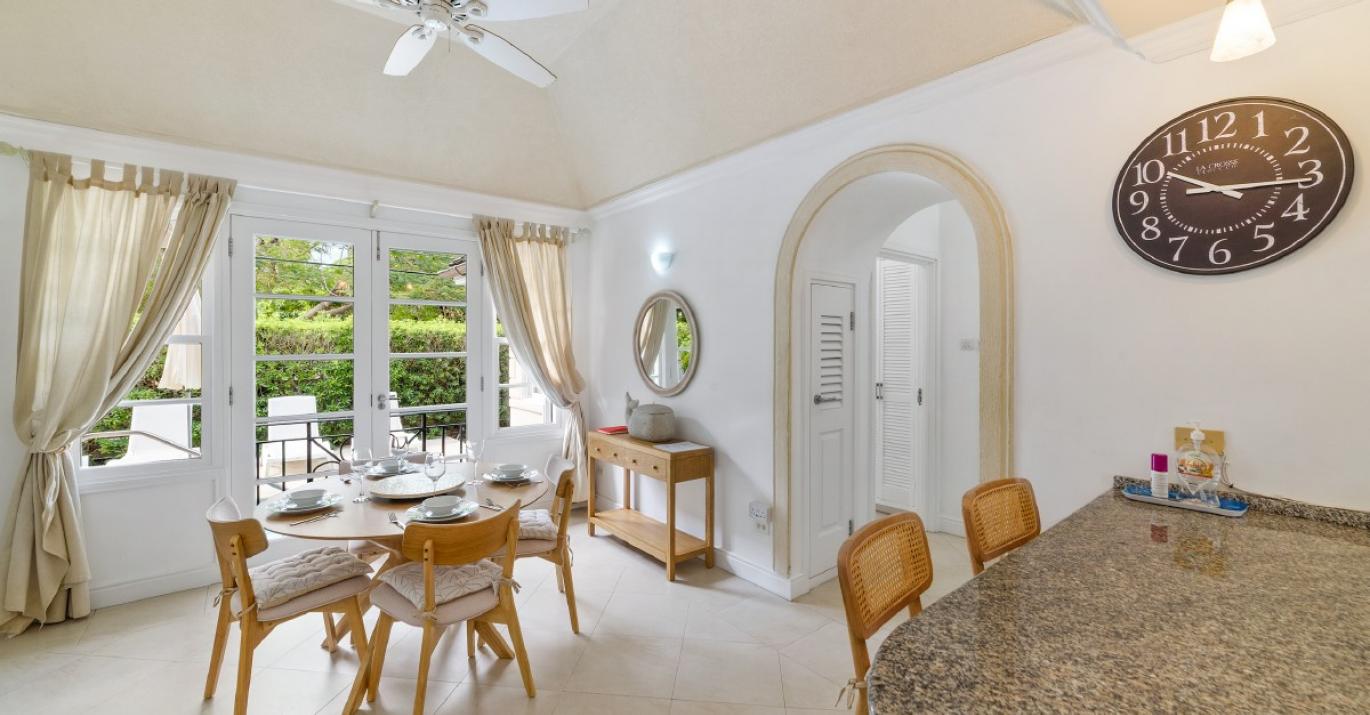 the falls villa 1 open dining