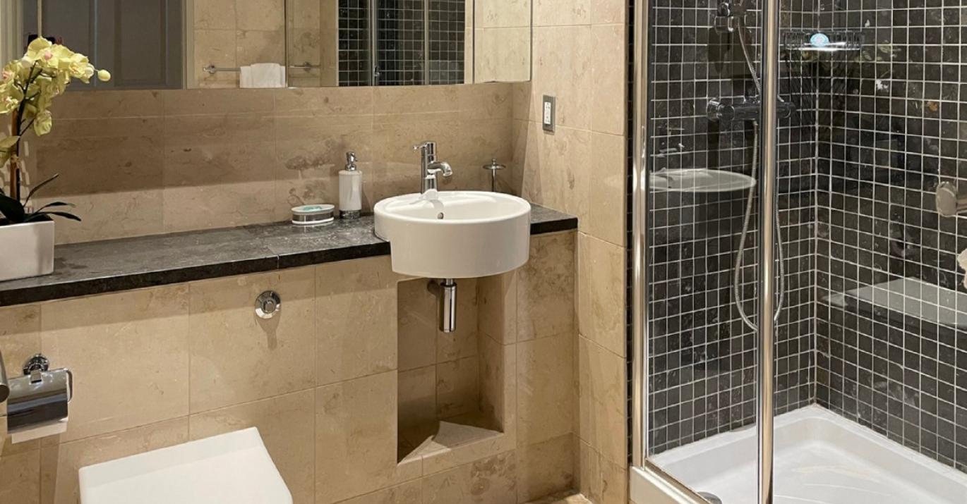 waterside 104 shower