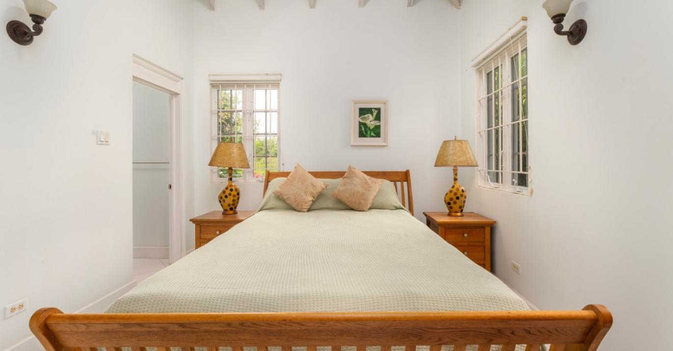 Windswept cottage bed