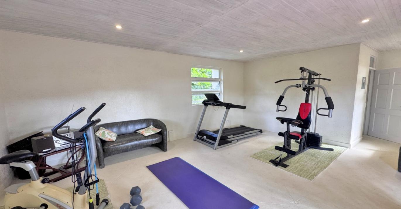 bingen howells X road gym