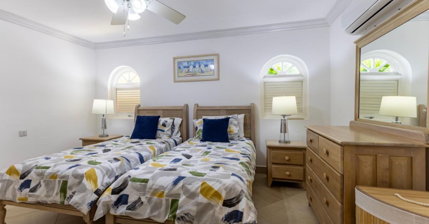 forest hills 33 twin beds