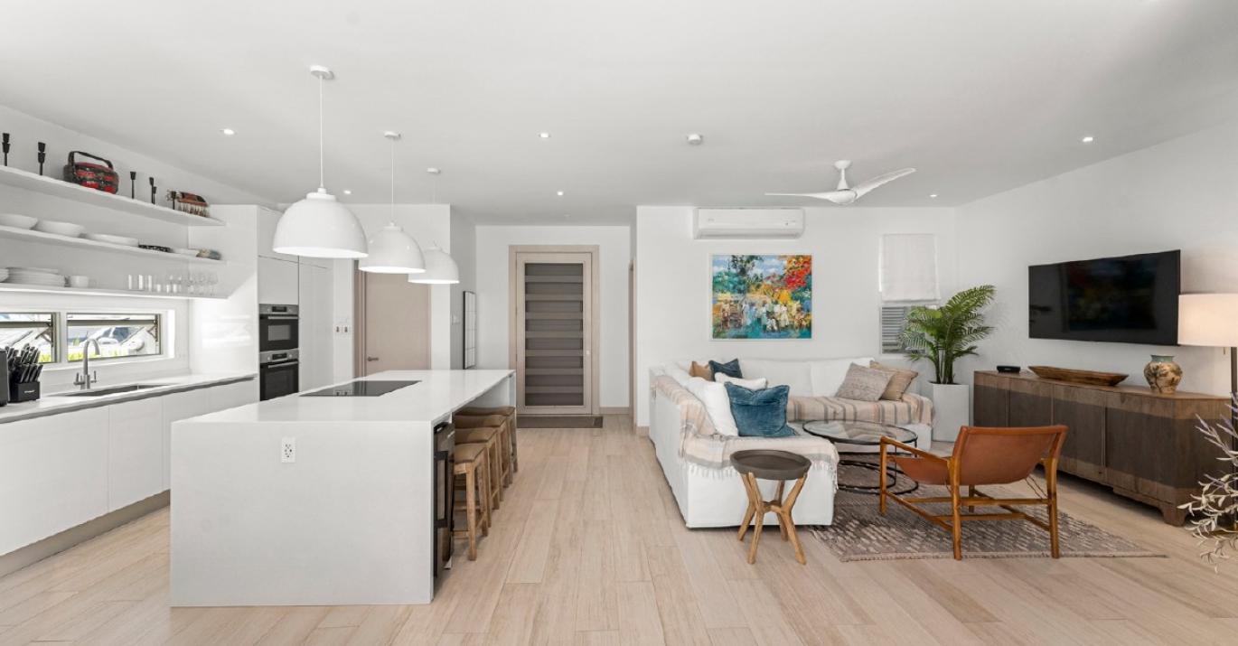 porters place 2 living dining kitchen