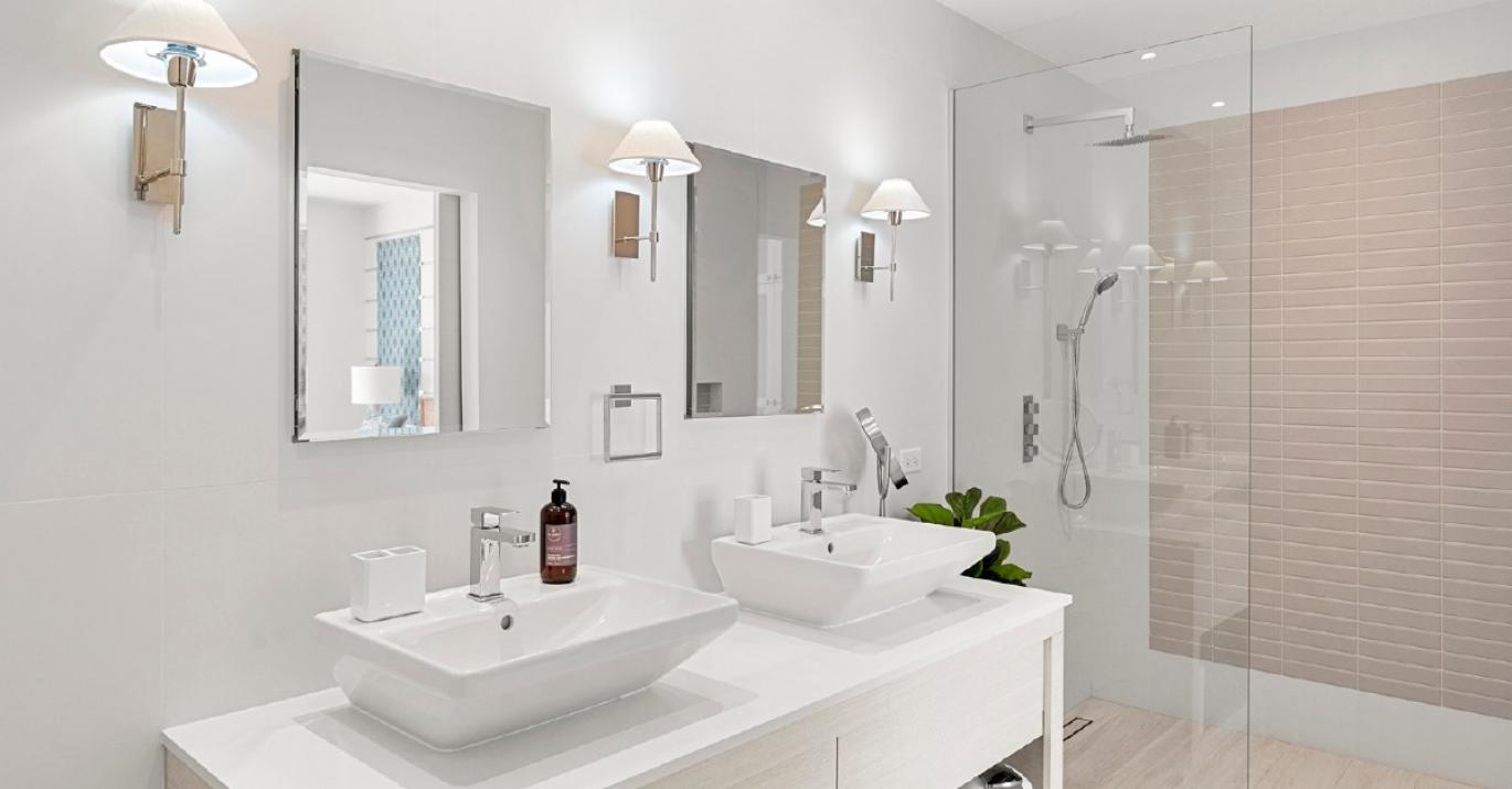 porters place 2 master bathroom