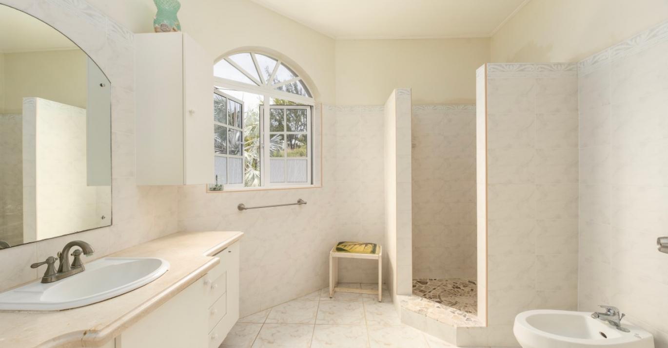 rolling hills 86 shower