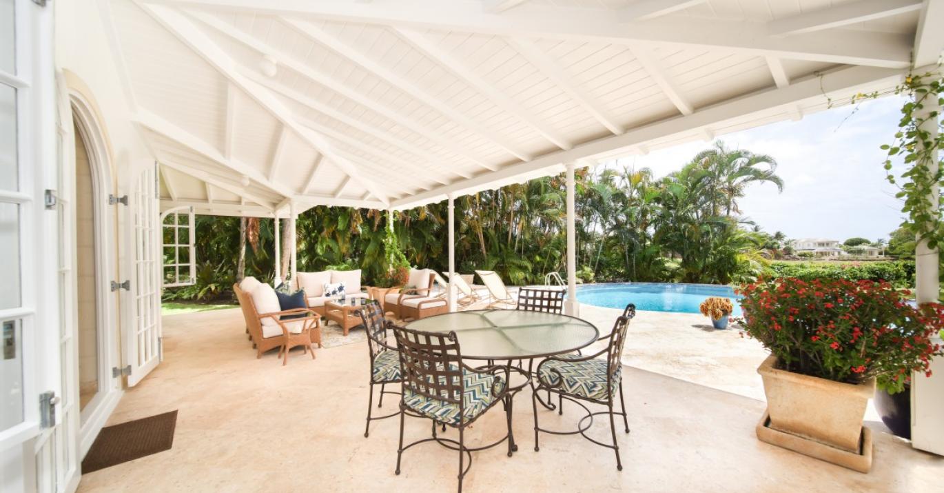 rosa covered patio