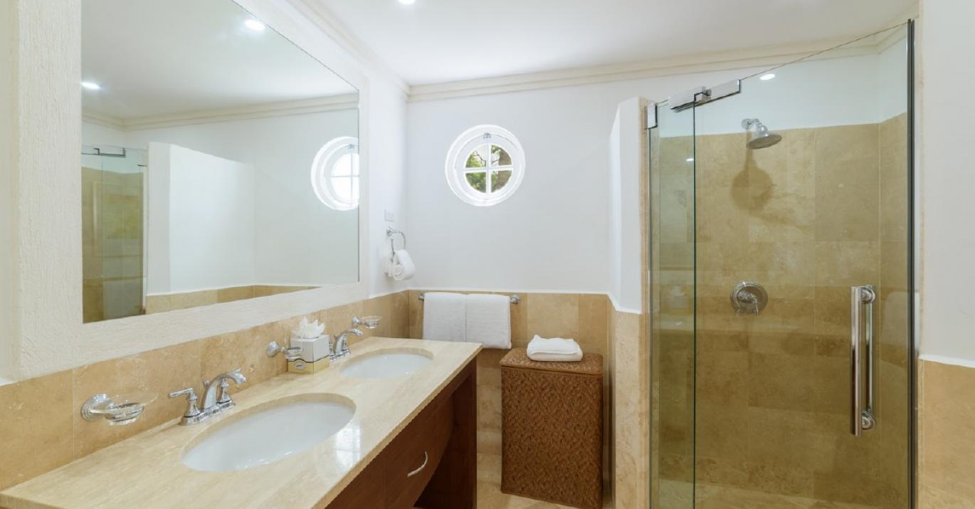 sugarcane 5 shared bathroom 32