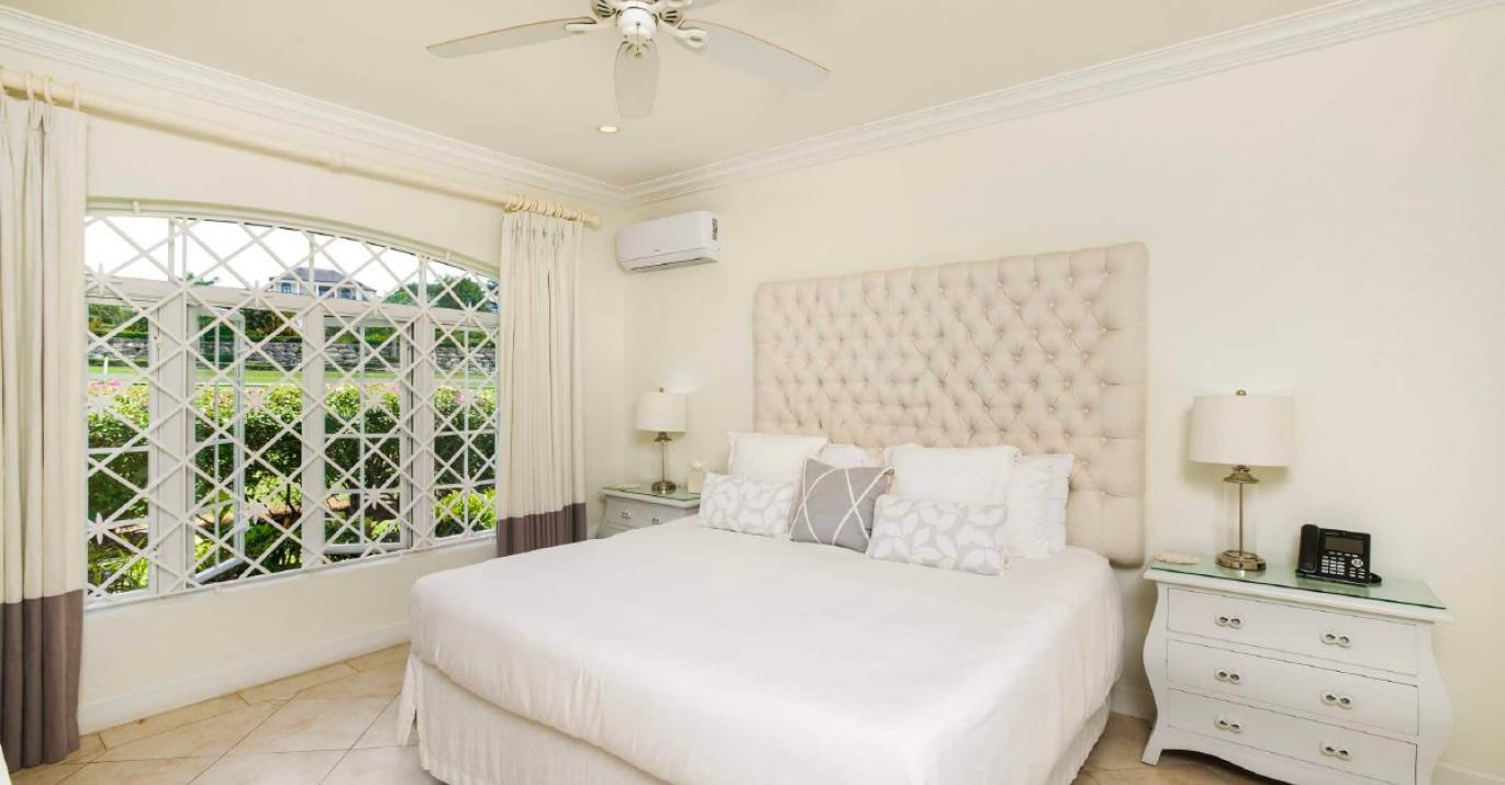 tradewinds ensuite bedroom 4