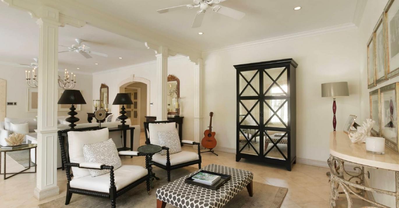 tradewinds sitting room