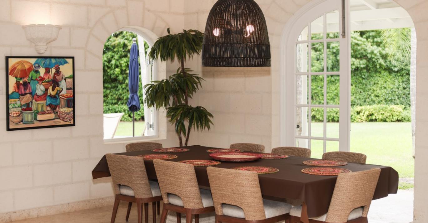 villa rosa dining