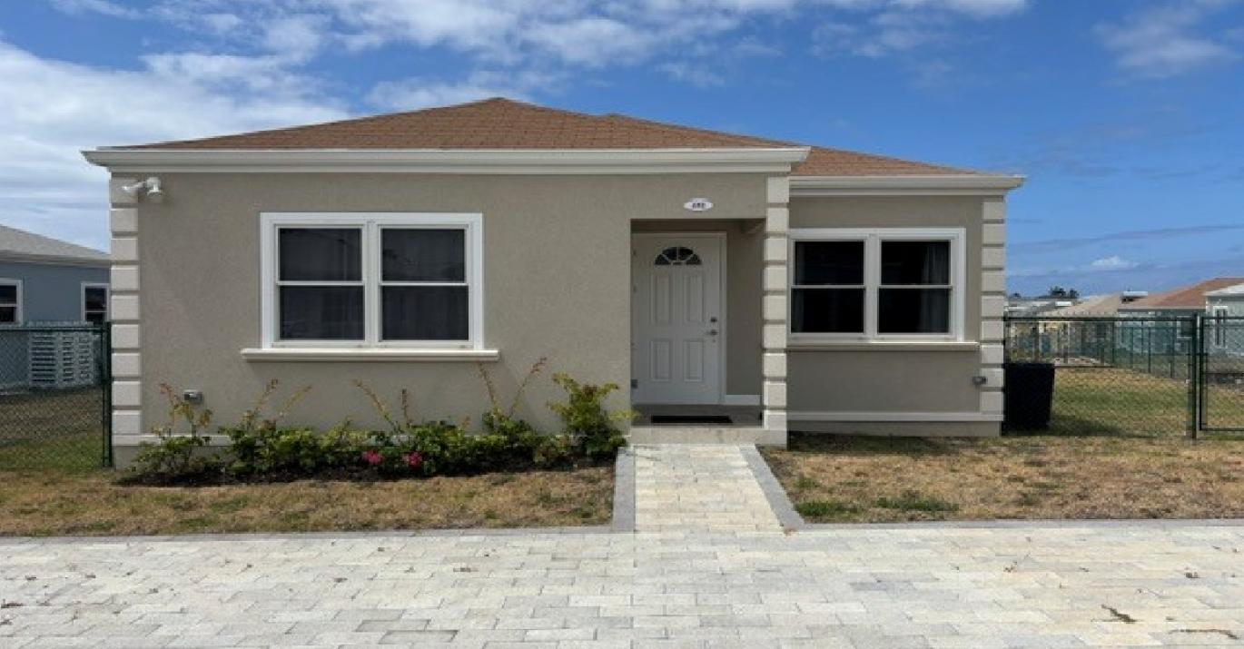 Sugar Apple 692 house for long term rental in The Villages at Coverley 