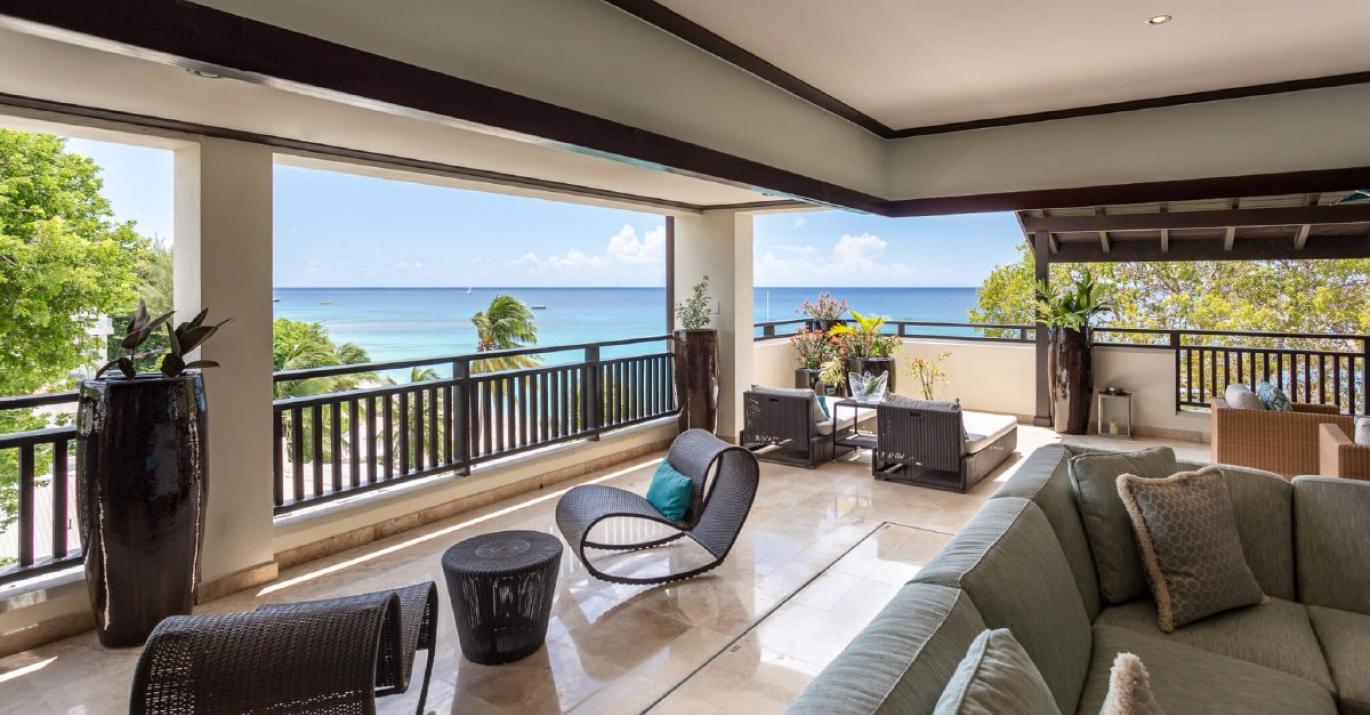 Crowsnest Coral Cove 14 beachfront penthouse holiday rental west coast Barbados
