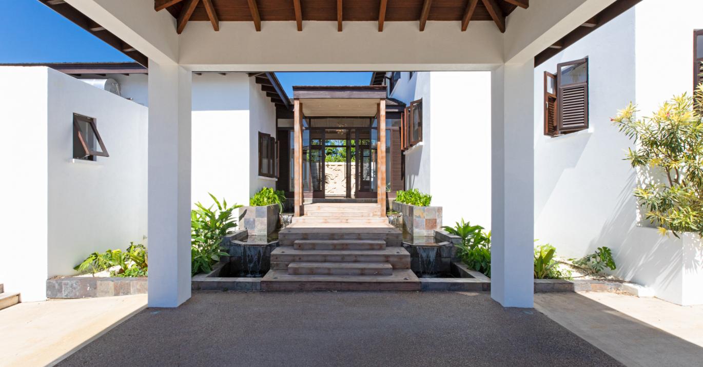Sundeck House Entrance