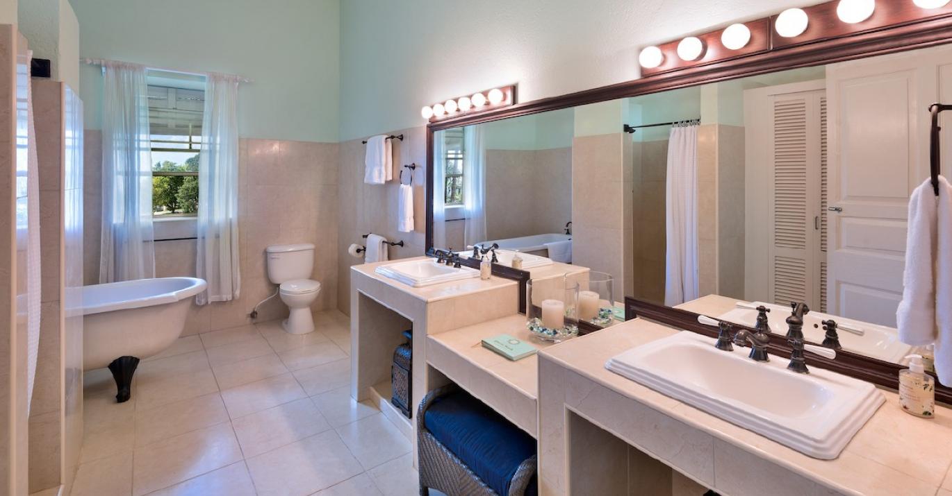 Apes Hill Great House Bath