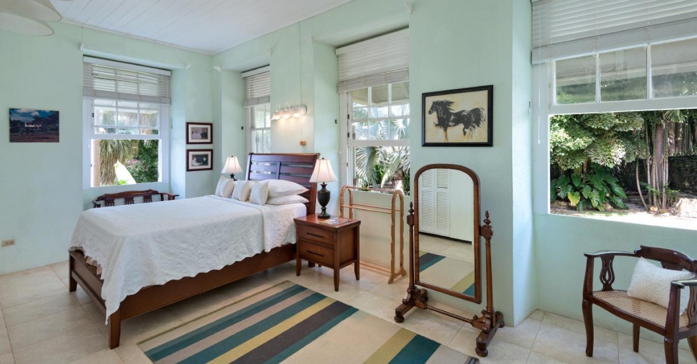Apes Hill Great House Bed2