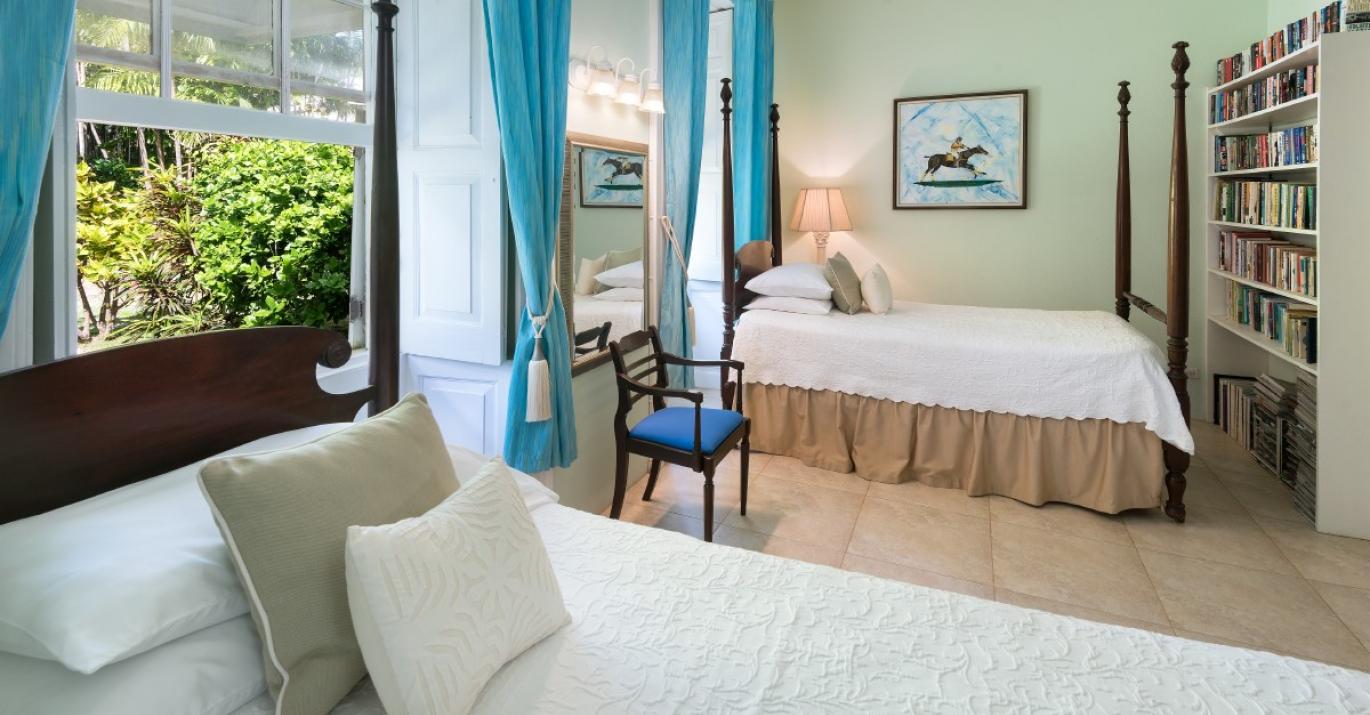 Apes Hill Great House Bed4