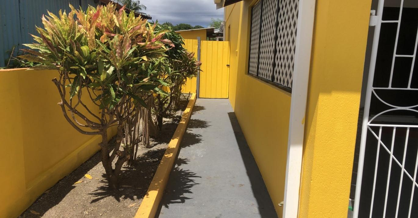 1st Avenue Grazettes Walkway