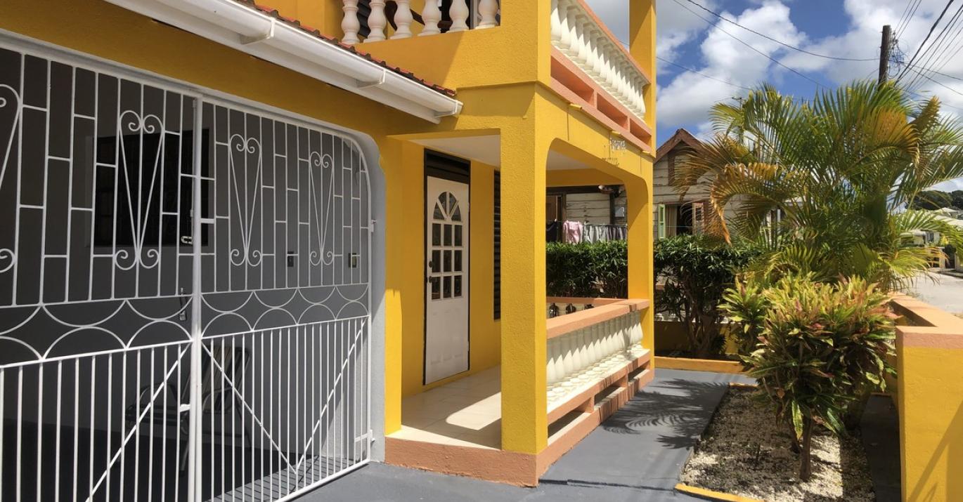 1st Avenue Grazettes Side