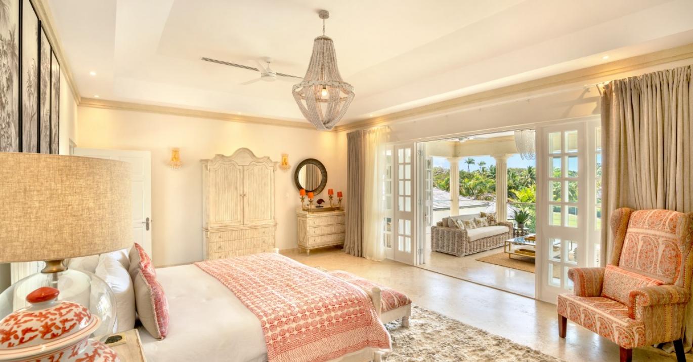Hummingbird Bedroom5 22C