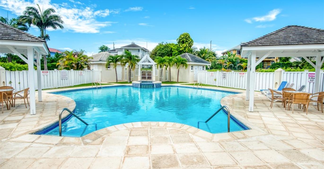 Millennium Heights 211 Second Communal Pool