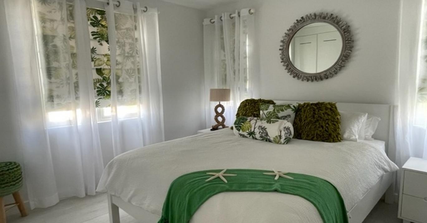 Paw Paw Guest Bedroom