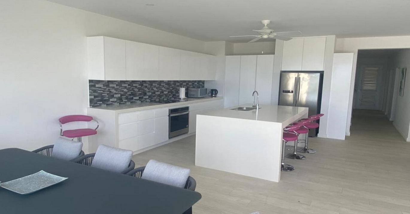 Paw Paw Modern Kitchen