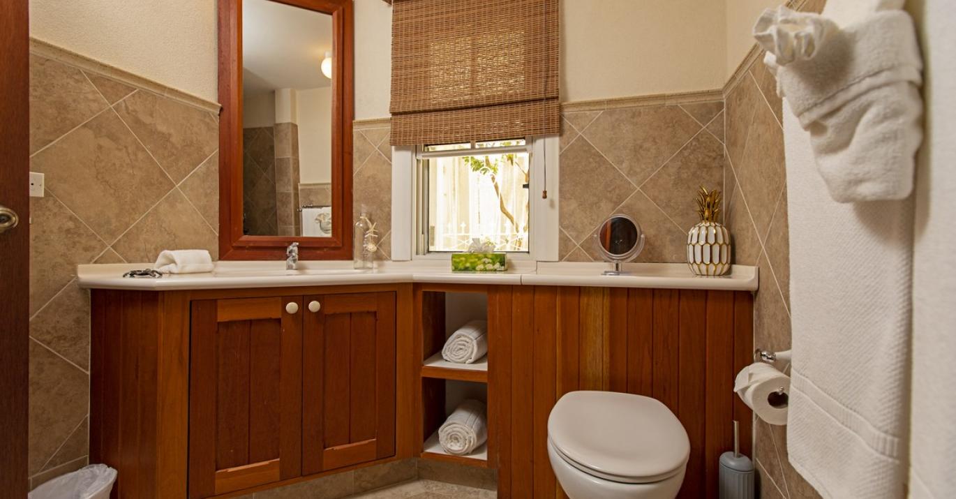 Rock Ridge Bath