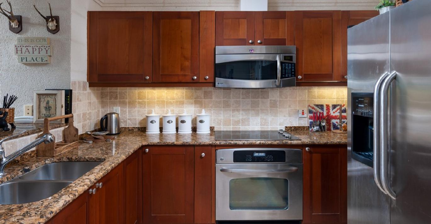 Royal Apartment 122 Happy Days Kitchen