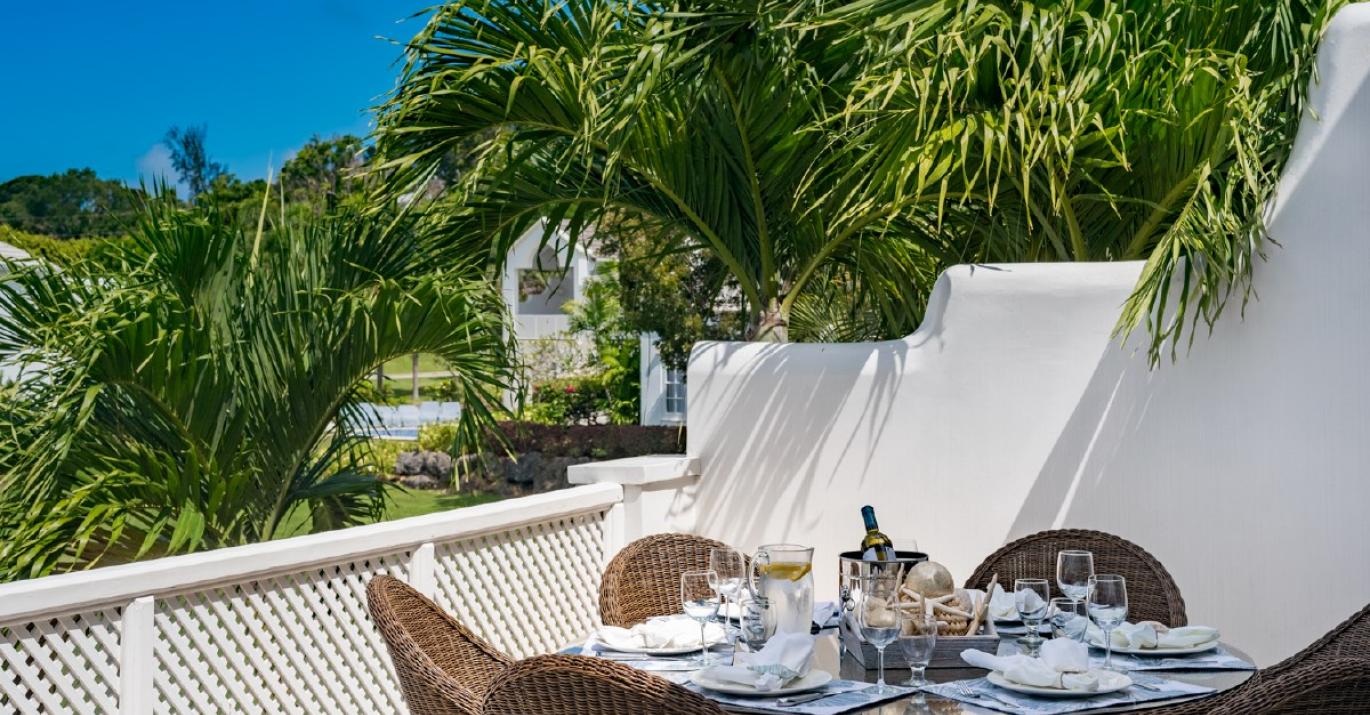 Royal Villa18 Patio 15