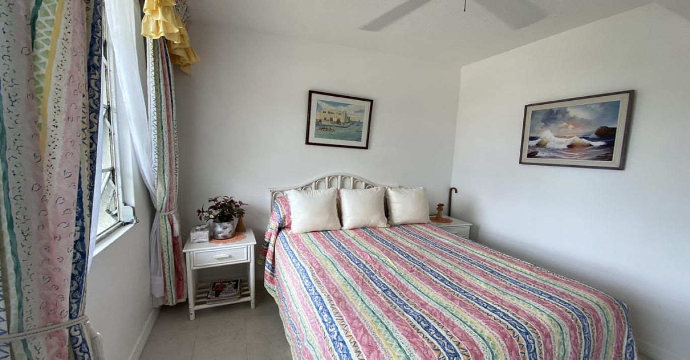 Upton Bella Vista Bedroom 2